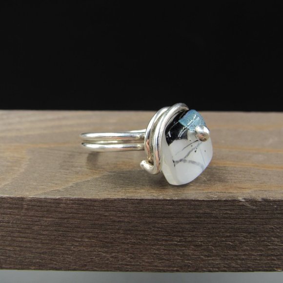 Size 5.5 Sterling Silver Handmade Wire Wrapped Glass Band Ring Vintage - Picture 2 of 9